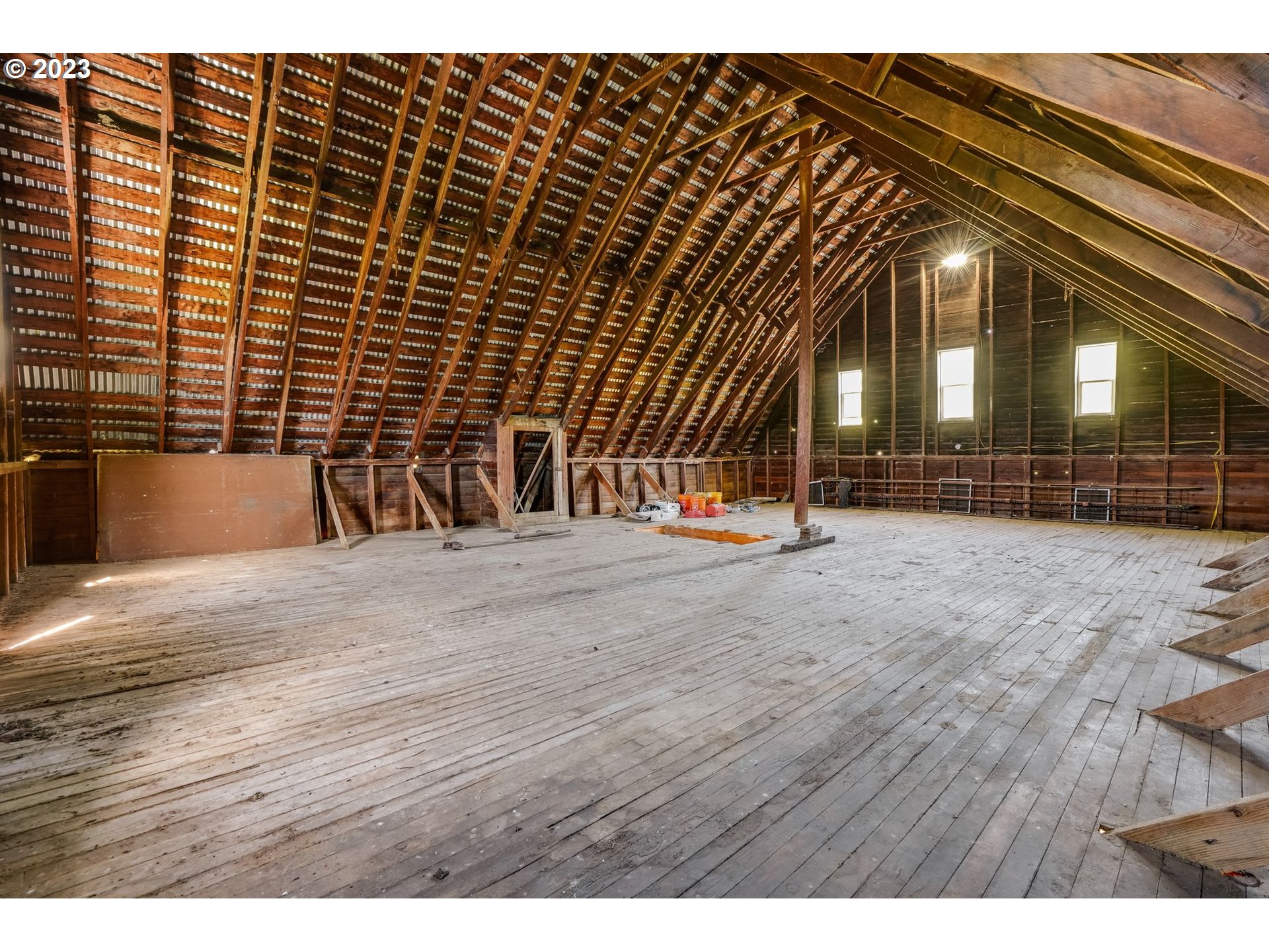 2766 Eastside Road Hood River, OR 97031 - Photo 23 of 30 a view of a room with wooden floor
