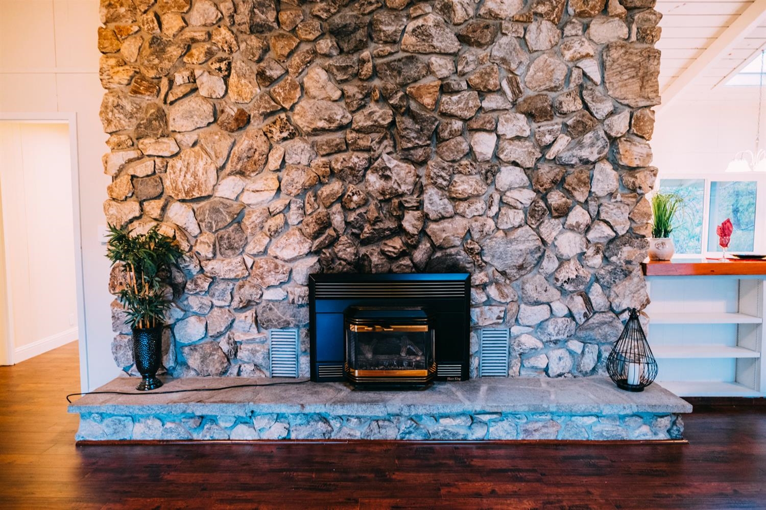 39535 Pine Ridge Road Oakhurst, CA 93644 - Photo 10 of 10 Gallery Image 10