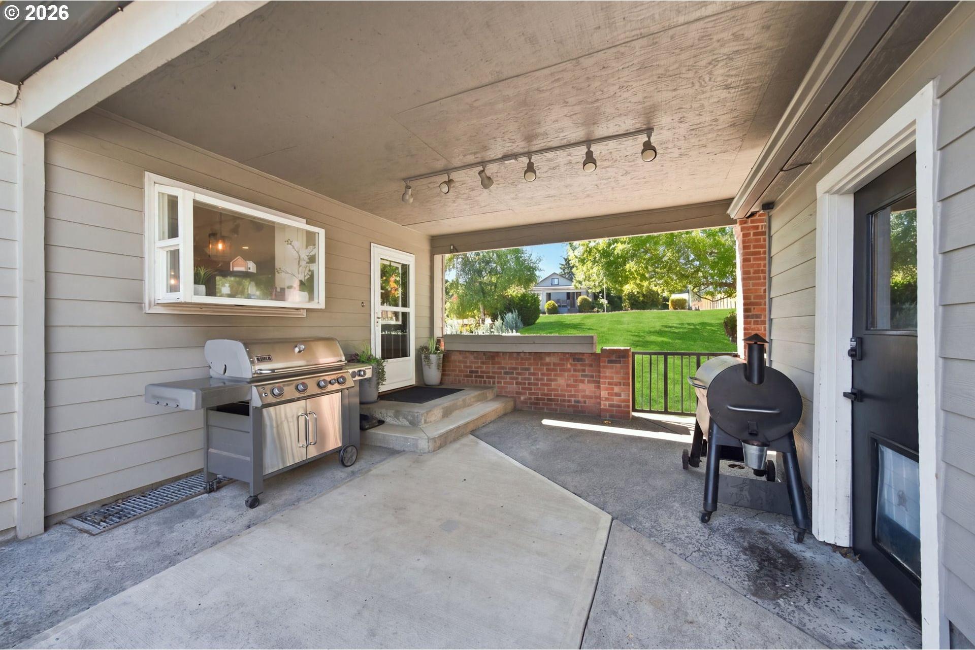 52260 Southwest Keys Road Scappoose, OR 97056 - Photo 15 of 48 Gallery Image 15