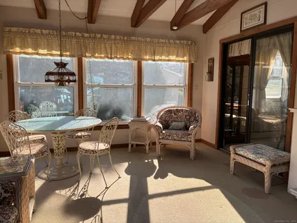 $369,900 | 21 Ridge Drive, Montville, CT 06382