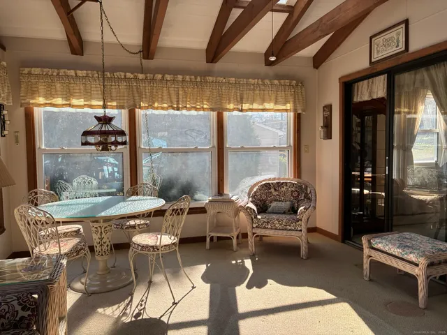 $379,900 | 21 Ridge Drive, Montville, CT 06382