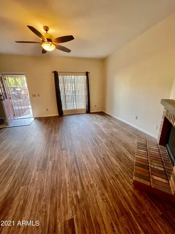 $1,795 | 3416 West Julie Drive, Unit 6, Phoenix, AZ 85027