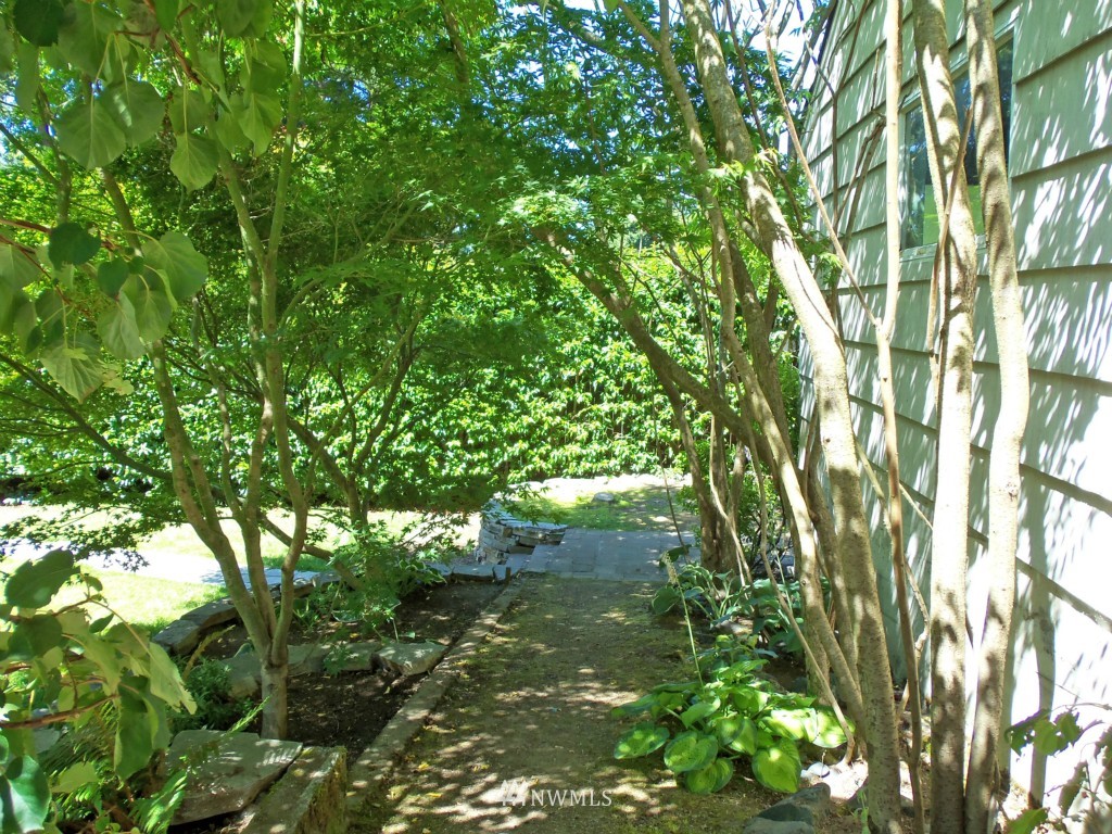 9408 37th Avenue Southwest Seattle, WA 98126 - Photo 15 of 15