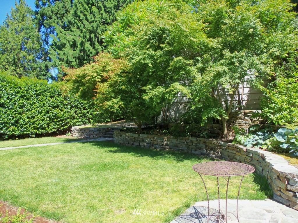 9408 37th Avenue Southwest Seattle, WA 98126 - Photo 10 of 15