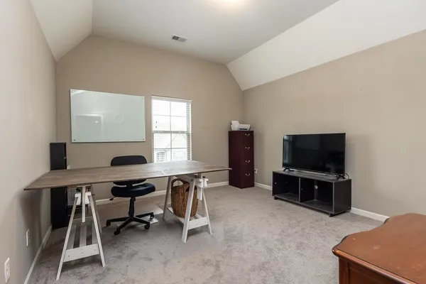 $325,000 | 300 Cherokee Circle, Oakland, TN 38060