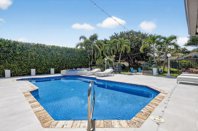 $11,000 | 1880 Grantham Court, Wellington, FL 33414