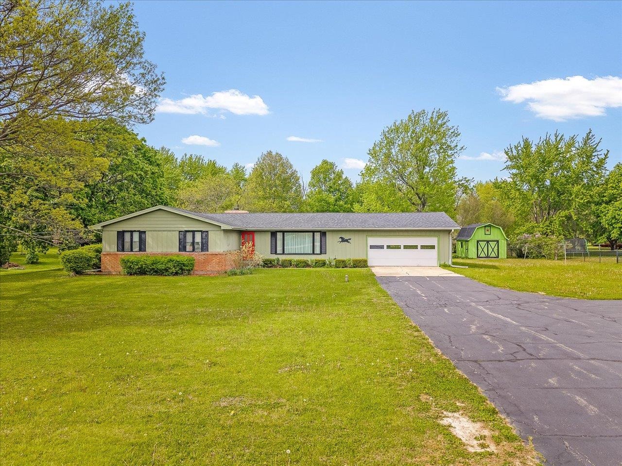 6838 Squaw Prairie Road Belvidere, IL 61008 - Photo 1 of 47