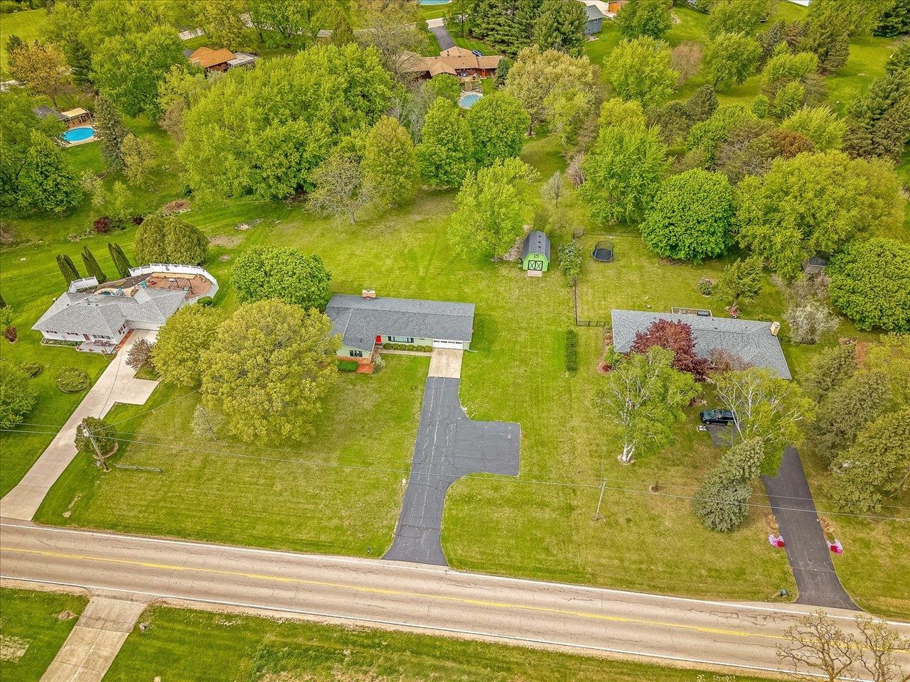 6838 Squaw Prairie Road Belvidere, IL 61008 - Photo 43 of 47