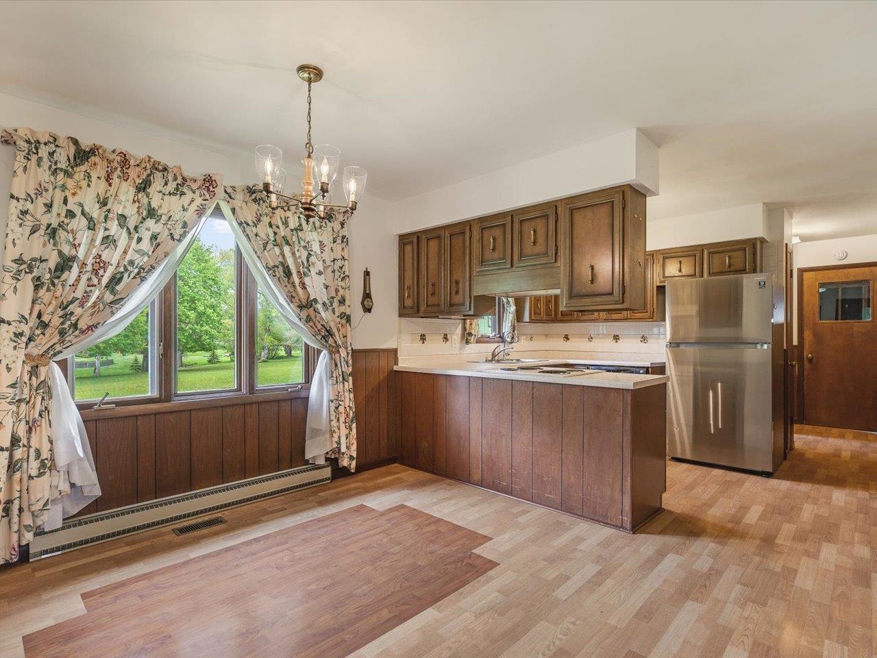 6838 Squaw Prairie Road Belvidere, IL 61008 - Photo 10 of 47