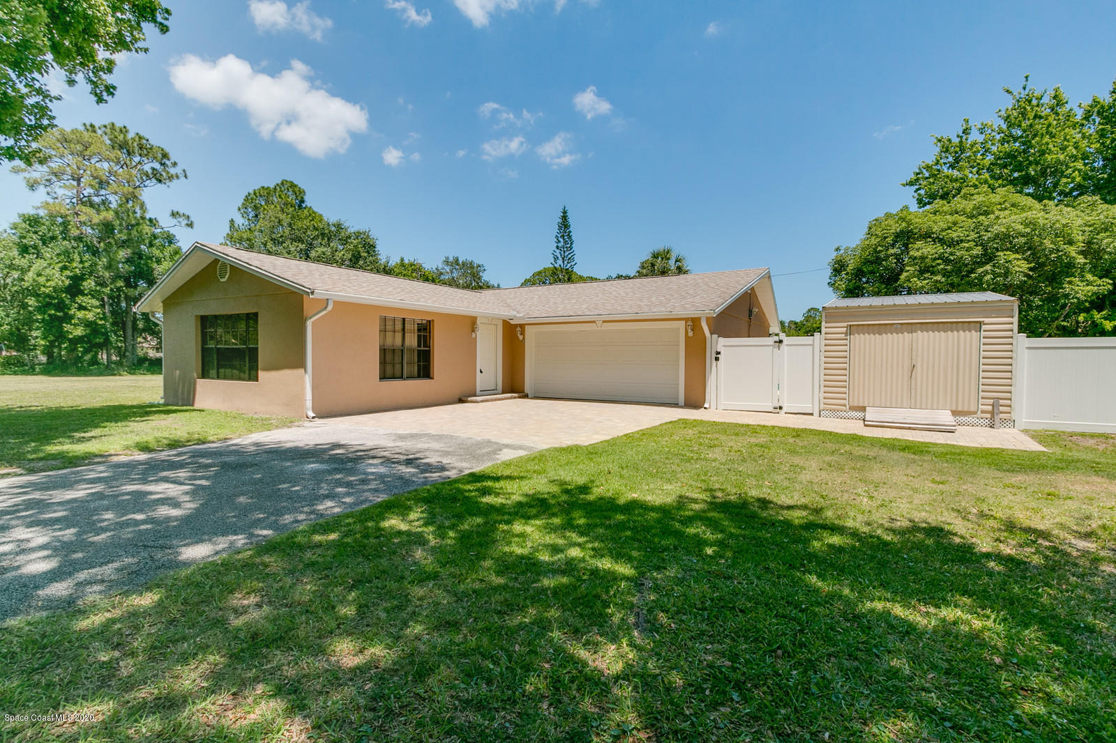 805 Cox Road Cocoa, FL 32926 - Photo 1 of 20 Front