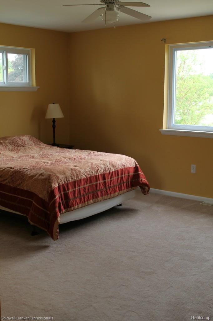 43677 Applewood Road Canton, MI 48188 - Photo 15 of 48 IMG_1971.jpg