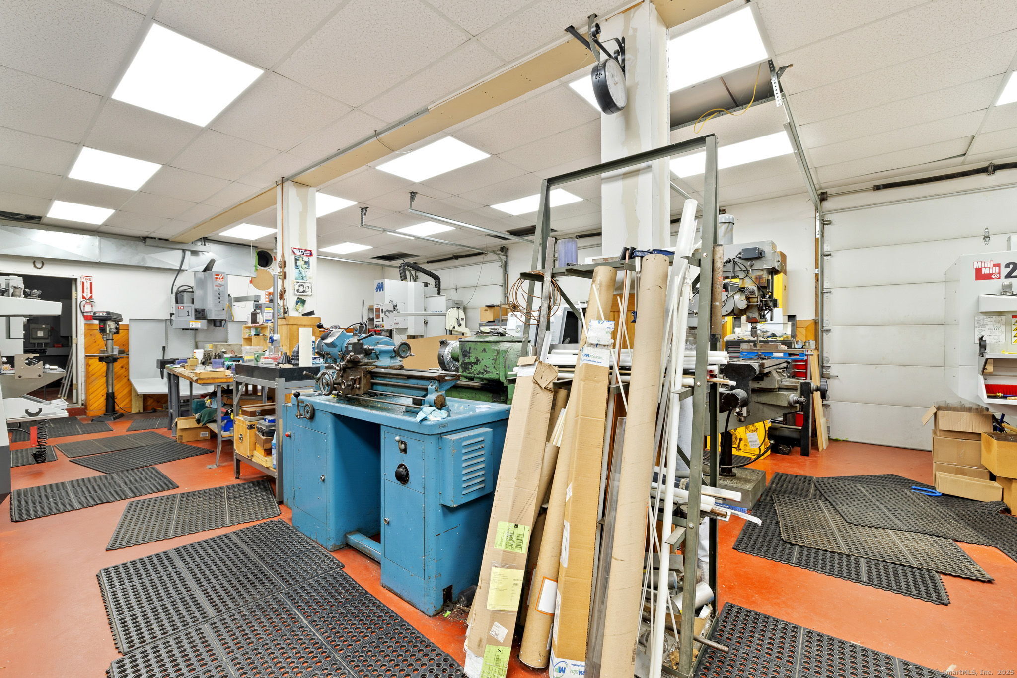 68 Johnson Road Canaan, CT 06031 - Photo 33 of 40 3 car garage