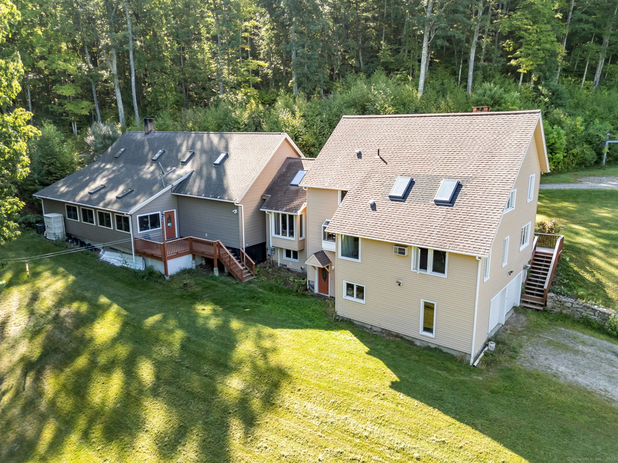 68 Johnson Road Canaan, CT 06031 - Photo 4 of 40