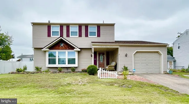 $394,999 | 4 Bull Run Road, Clementon, NJ 08021