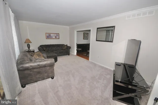 $394,999 | 4 Bull Run Road, Clementon, NJ 08021