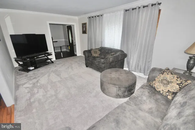 $394,999 | 4 Bull Run Road, Clementon, NJ 08021