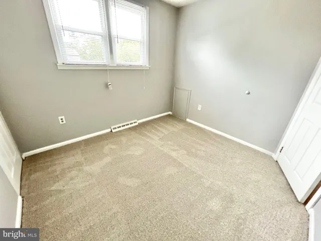 $394,999 | 4 Bull Run Road, Clementon, NJ 08021