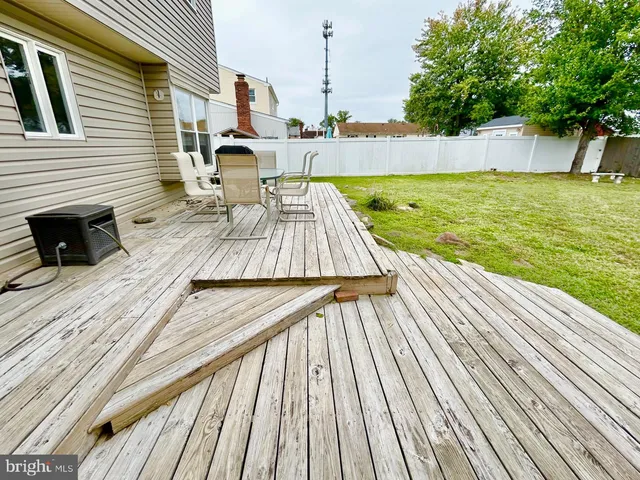 $394,999 | 4 Bull Run Road, Clementon, NJ 08021