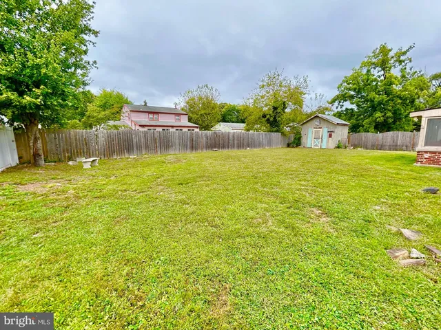 $394,999 | 4 Bull Run Road, Clementon, NJ 08021