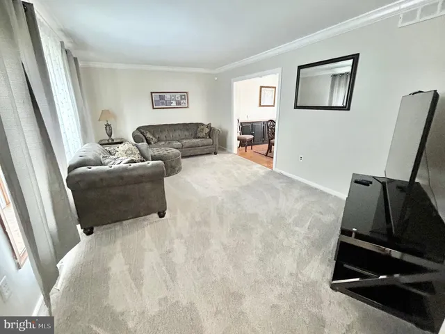 $394,999 | 4 Bull Run Road, Clementon, NJ 08021