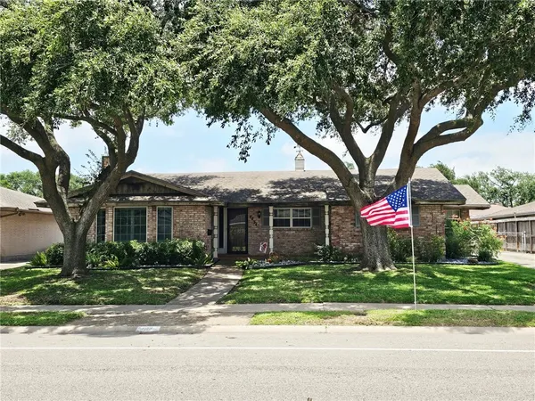 $225,000 | 4434 Congressional Drive, Corpus Christi, TX 78413
