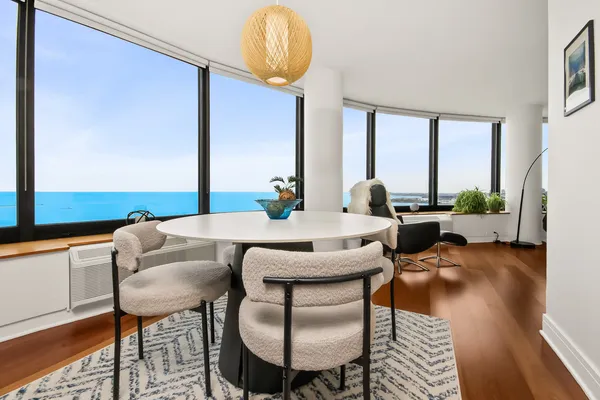 $499,000 | 155 North Harbor Drive, Unit 2309, Chicago, IL 60601