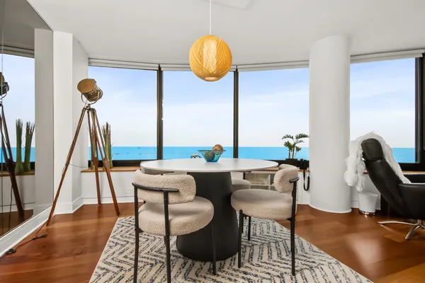 $499,000 | 155 North Harbor Drive, Unit 2309, Chicago, IL 60601