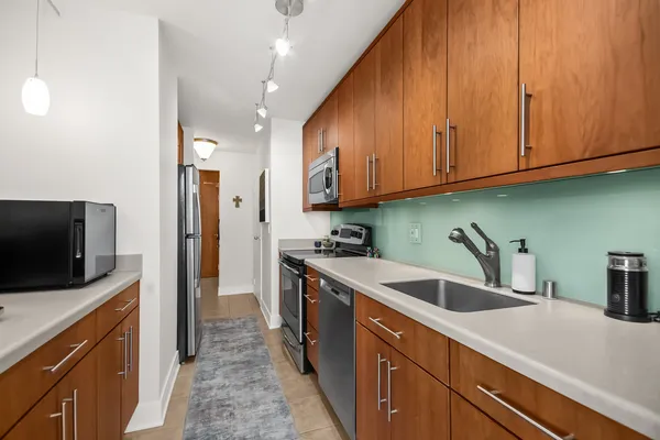 $499,000 | 155 North Harbor Drive, Unit 2309, Chicago, IL 60601