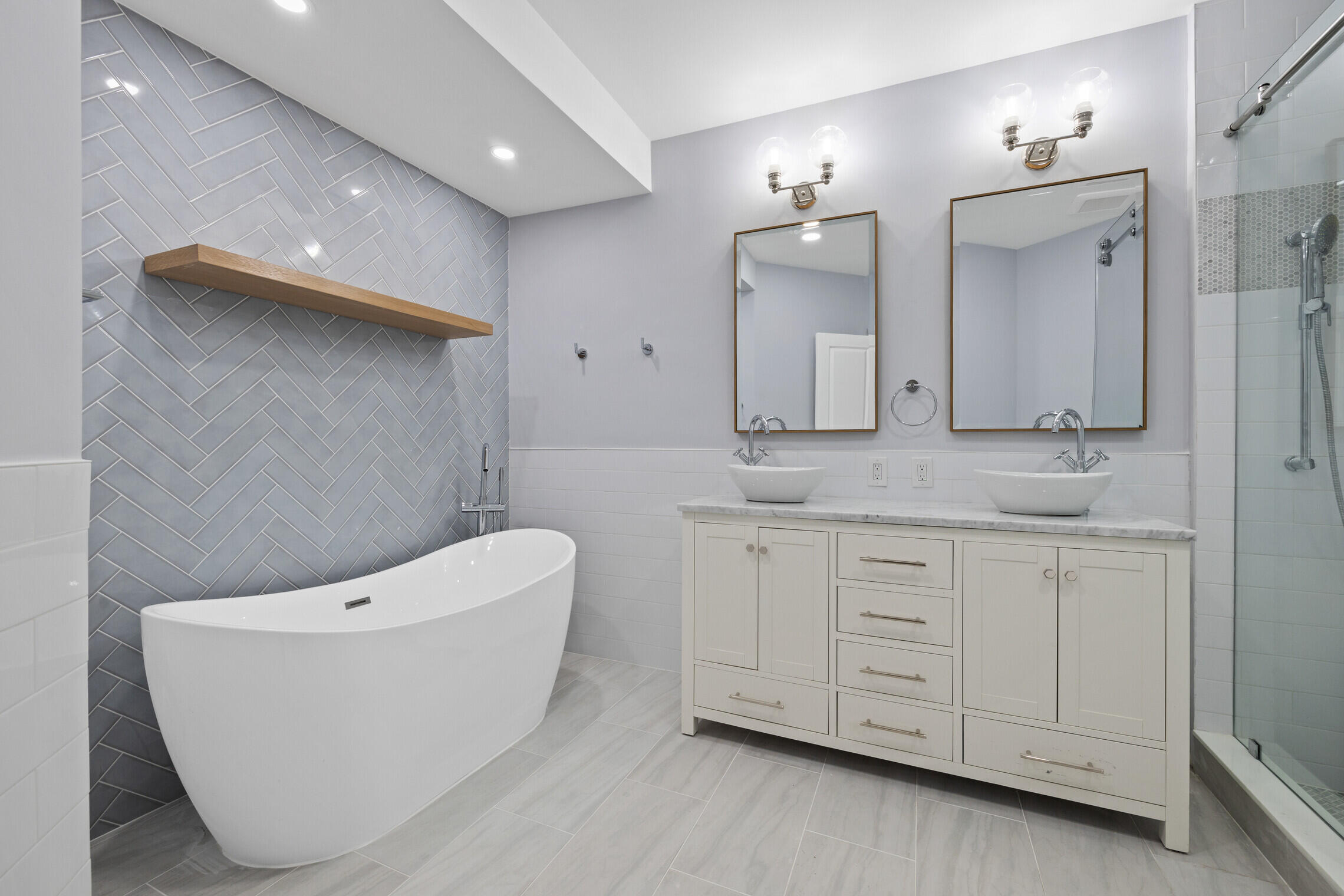 200 Waterway Road, Unit 101 Tequesta, FL 33469 - Photo 13 of 22 13_IMG_1982_mls