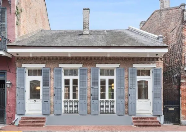 $9,500 | 810 Bourbon Street, New Orleans, LA 70116