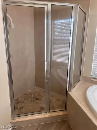 $2,250 | 11230 Lakeland Circle, Fort Myers, FL 33913