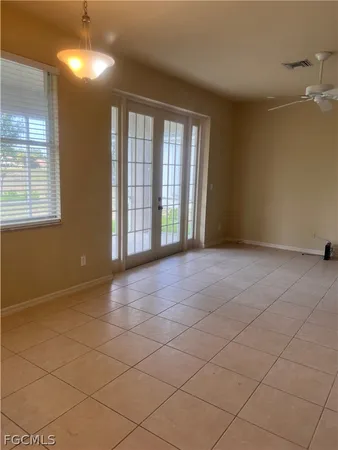 $2,250 | 11230 Lakeland Circle, Fort Myers, FL 33913