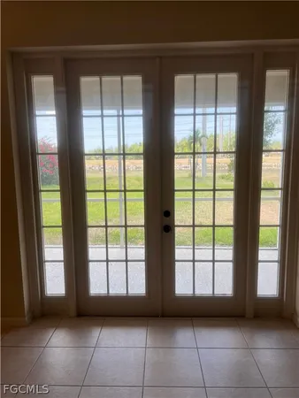 $2,250 | 11230 Lakeland Circle, Fort Myers, FL 33913