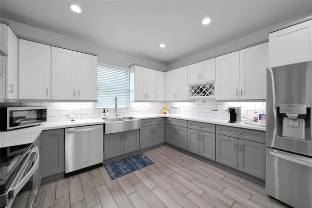 $499,900 | 28402 Calaveras Creek Court, Houston, TX 77336