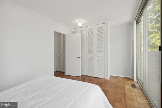 $499,000 | 345 O Street Southwest, Washington, DC 20024