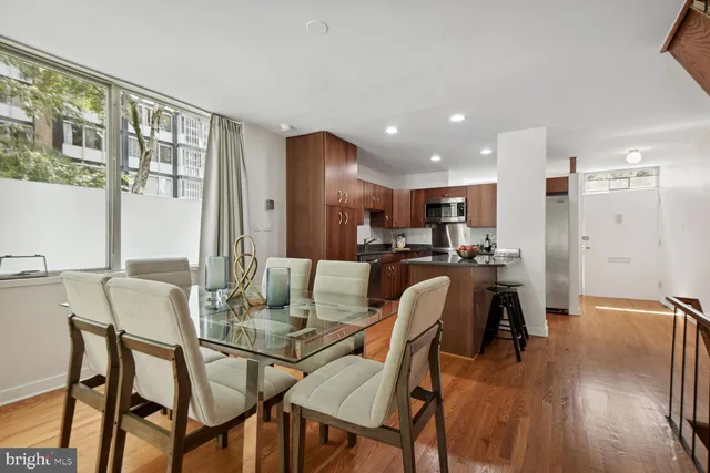 $499,000 | 345 O Street Southwest, Washington, DC 20024