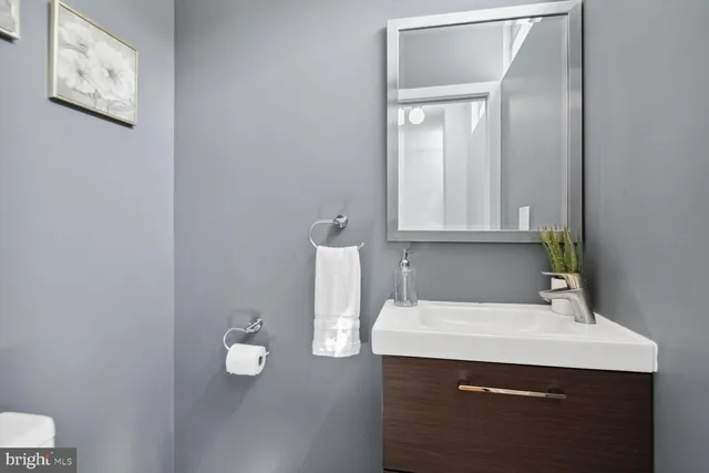 $499,000 | 345 O Street Southwest, Washington, DC 20024