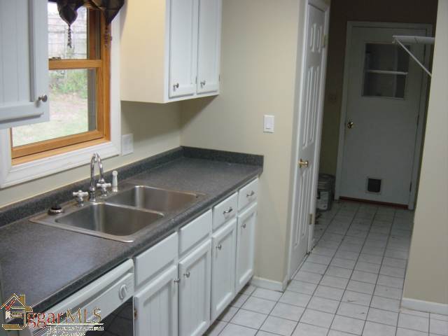 2021 Hudson Road Greer, SC 29650 - Photo 2 of 8 Gallery Image 2