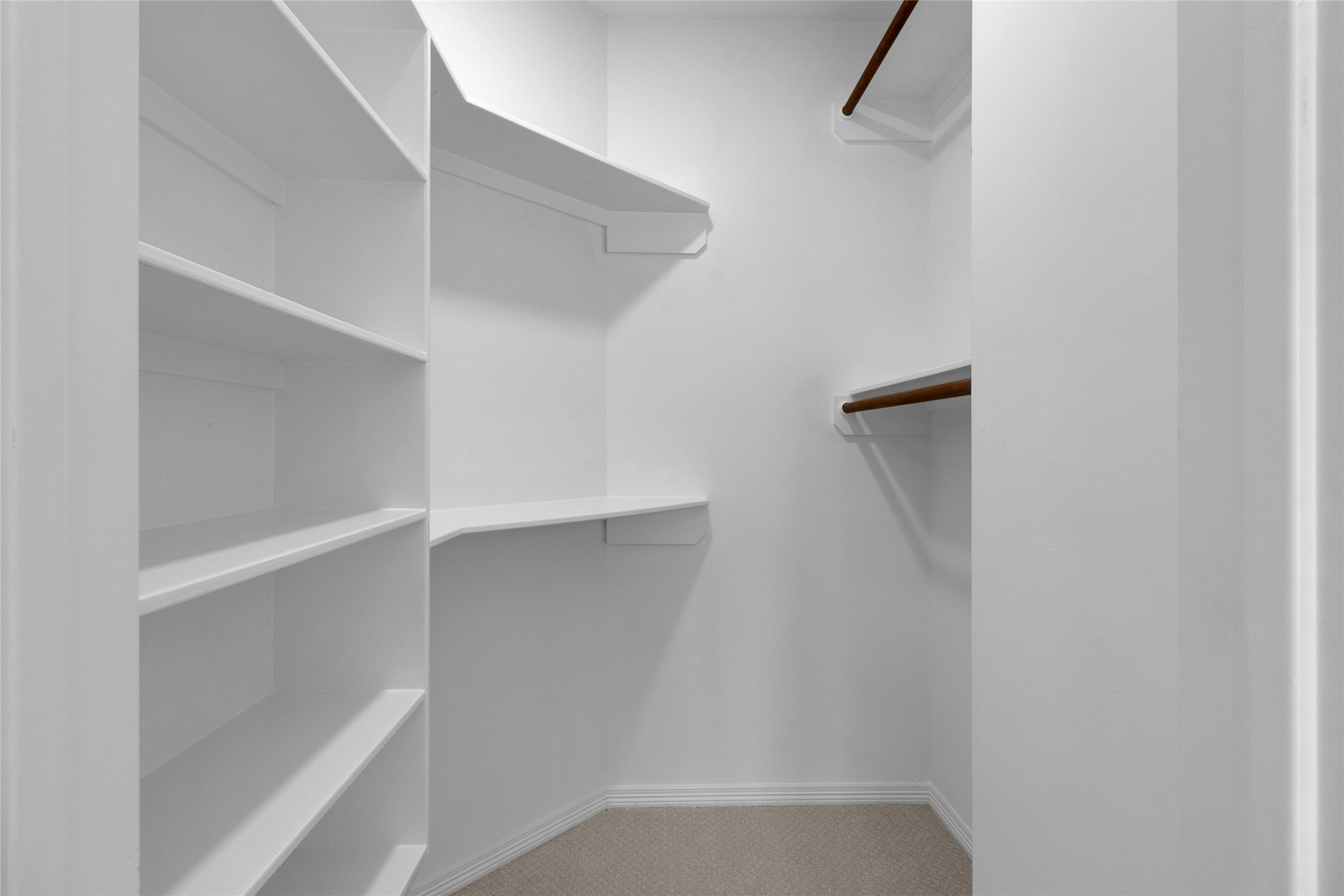 17519 Shelburne Lane Spring, TX 77379 - Photo 38 of 48 Walk-in closet