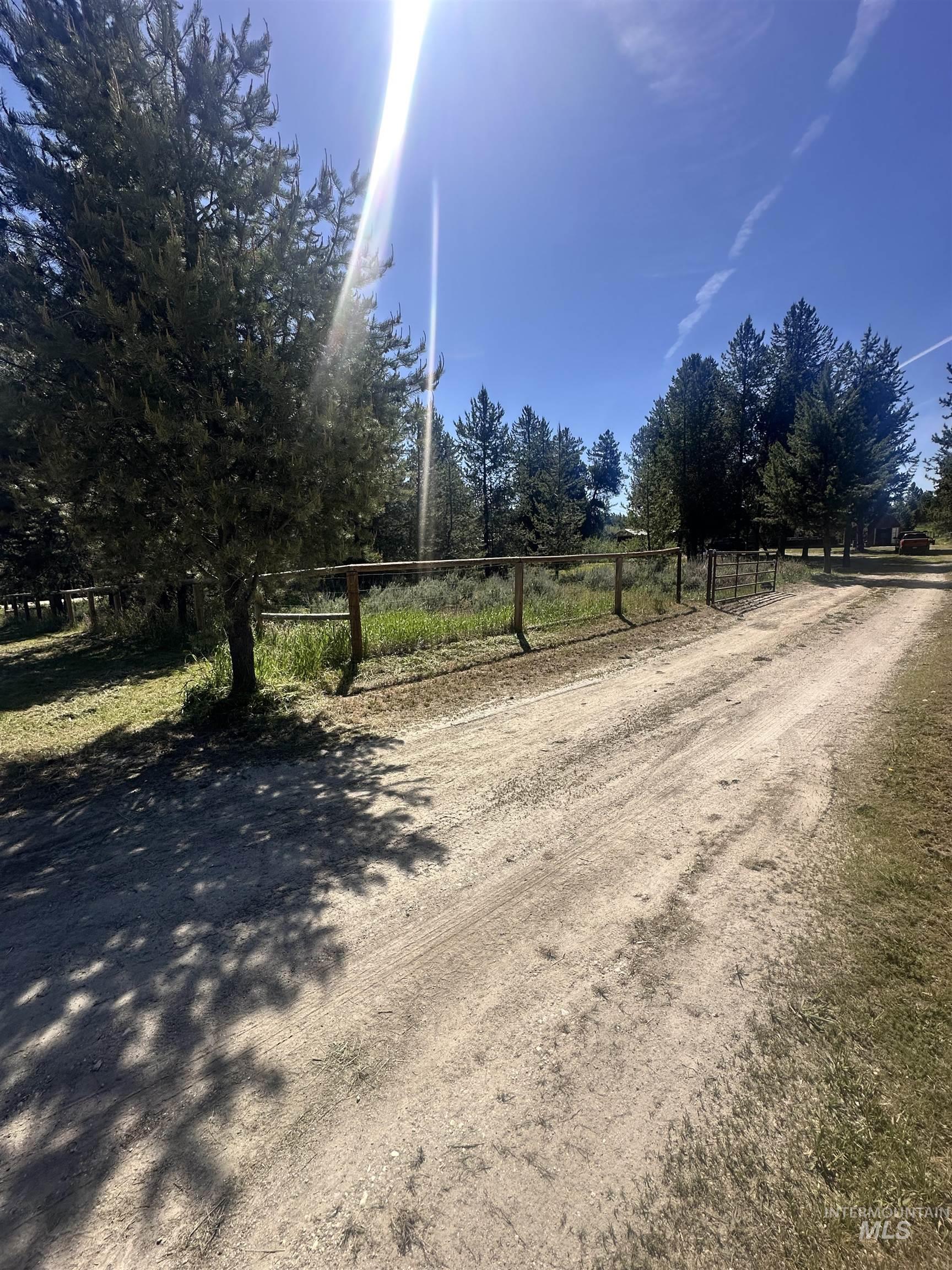 22 West Prospectors Drive Cascade, ID 83611 - Photo 7 of 29 Image quality insufficient for description