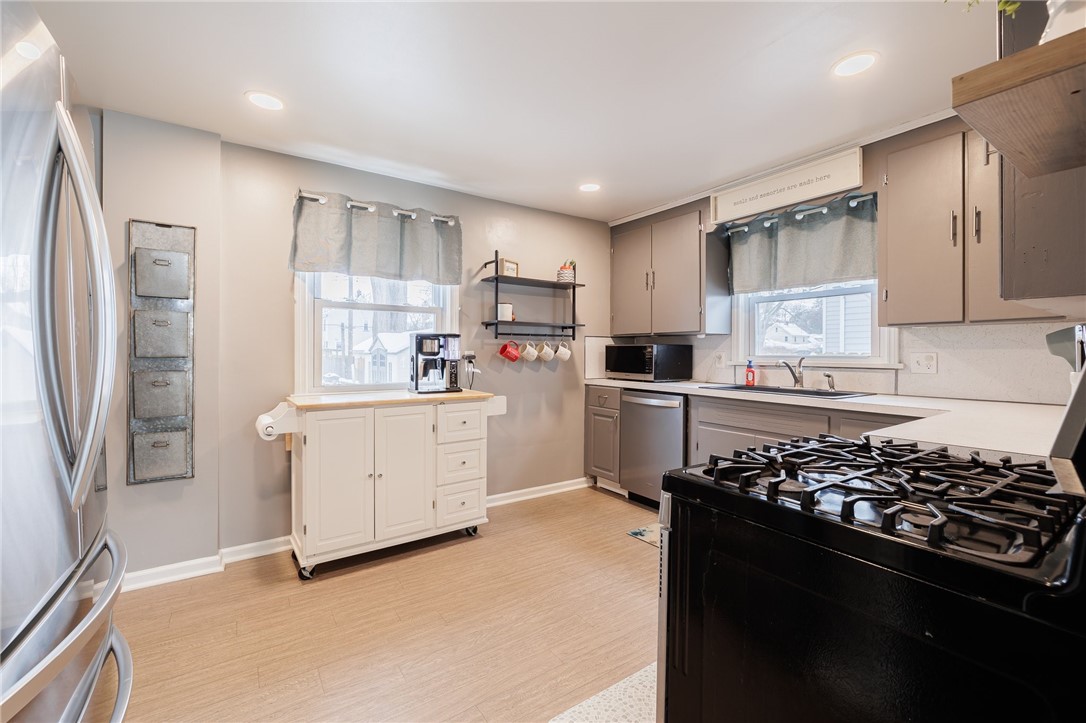 145 Rawlinson Road Irondequoit, NY 14617 - Photo 12 of 25