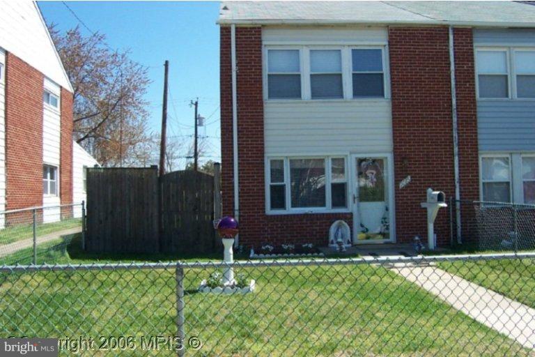 2015 Larkhall Road Baltimore, MD 21222 - Photo 10 of 22 Exterior (Main)