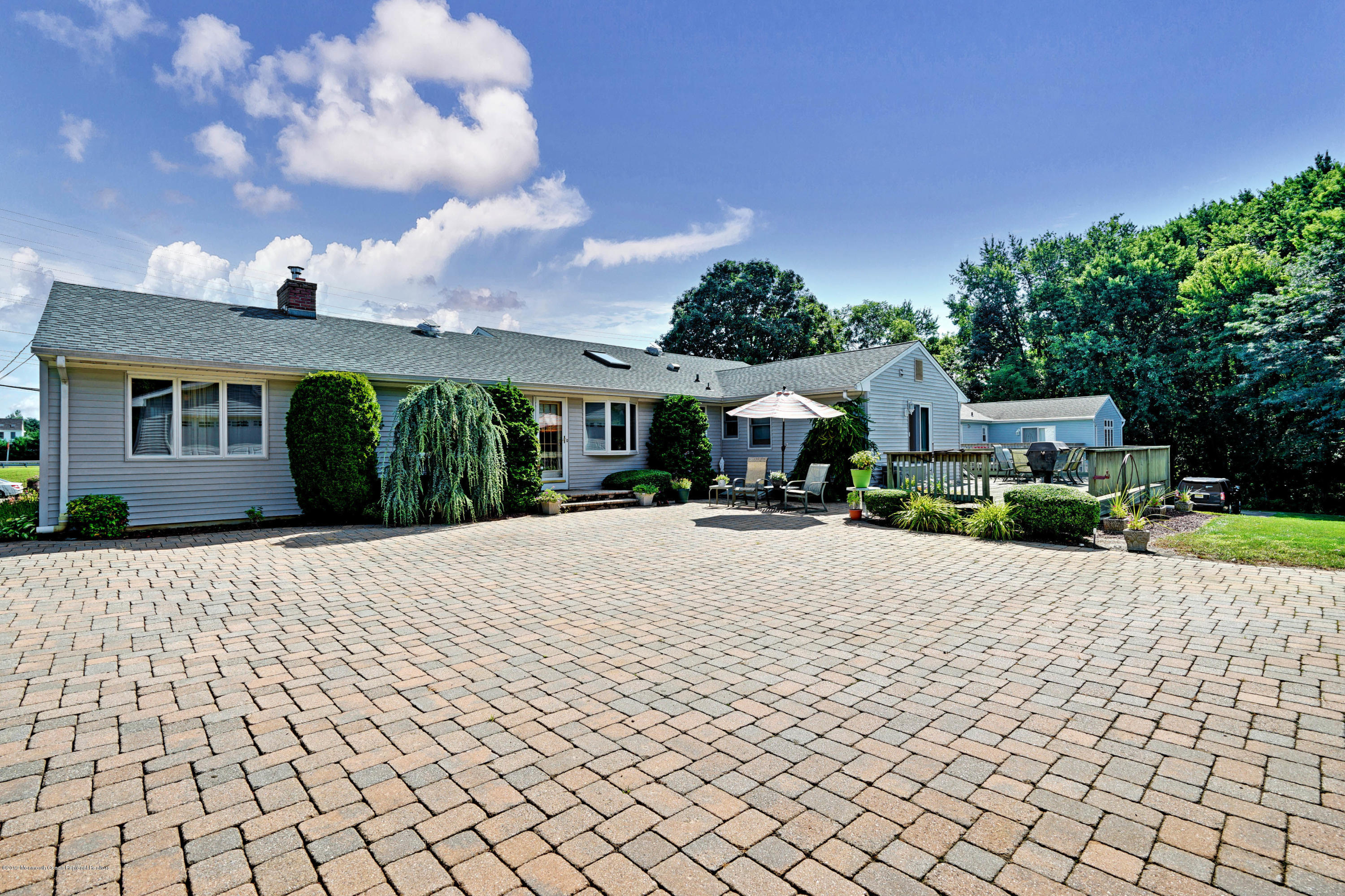 432 East Freehold Road Freehold, NJ 07728 - Photo 25 of 33 008_dsc04205-dsc04209