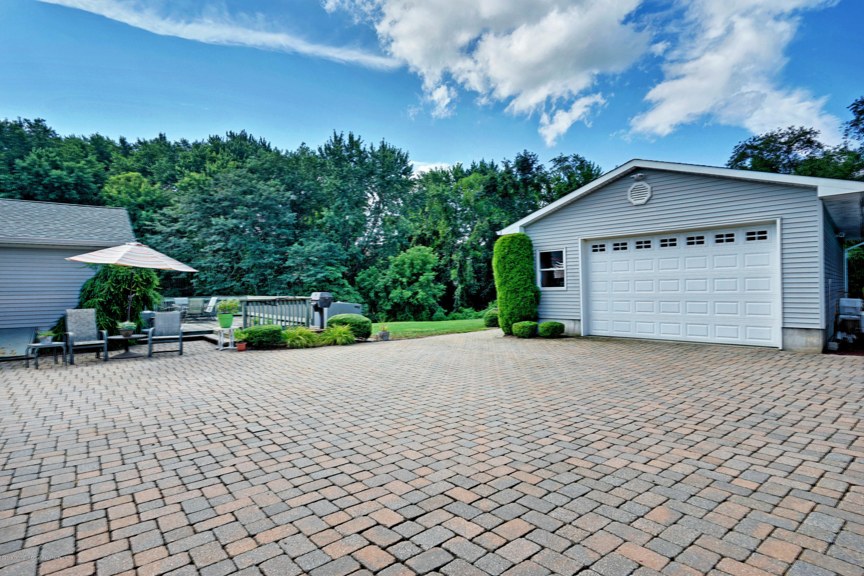432 East Freehold Road Freehold, NJ 07728 - Photo 27 of 33 036_dsc04165-dsc04169
