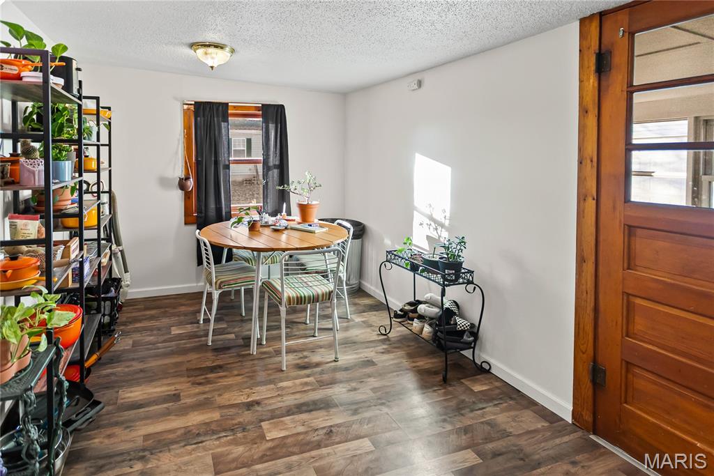 150 Maple Carrollton, IL 62016 - Photo 21 of 32