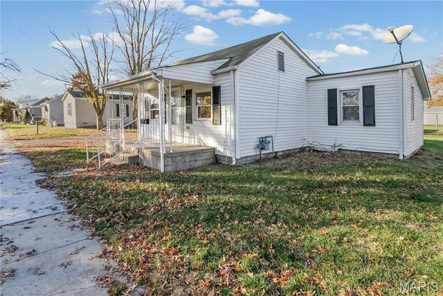 $72,500 | 150 Maple, Carrollton, IL 62016
