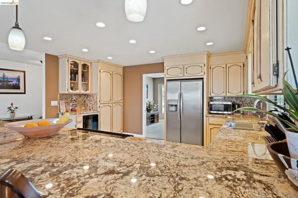 $1,250,000 | 5621 Starboard Drive, Discovery Bay, CA 94505