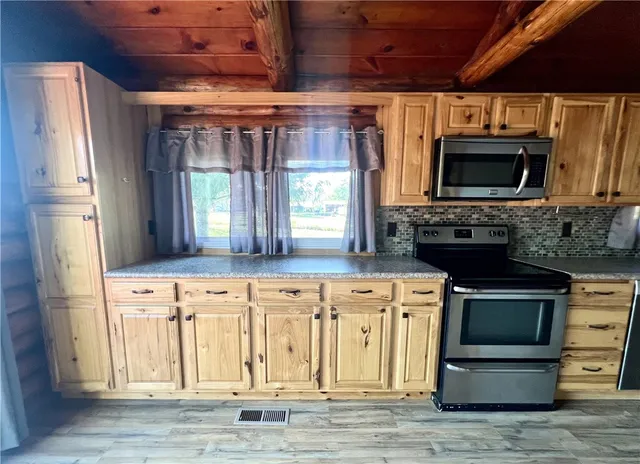 $259,900 | 2702 Walt Gilbert Road, Dix, NY 14891