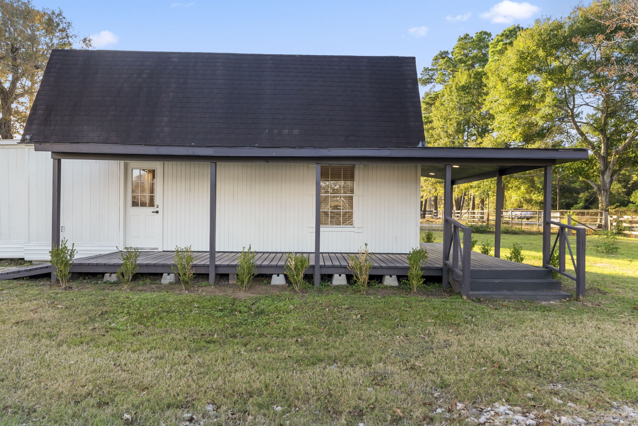 24521 Magnolia Road Hockley, TX 77447 - Photo 27 of 50 a backyard of a house with lots of green space