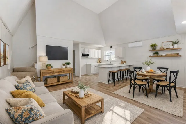 $799,000 | 24521 Magnolia Road, Hockley, TX 77447